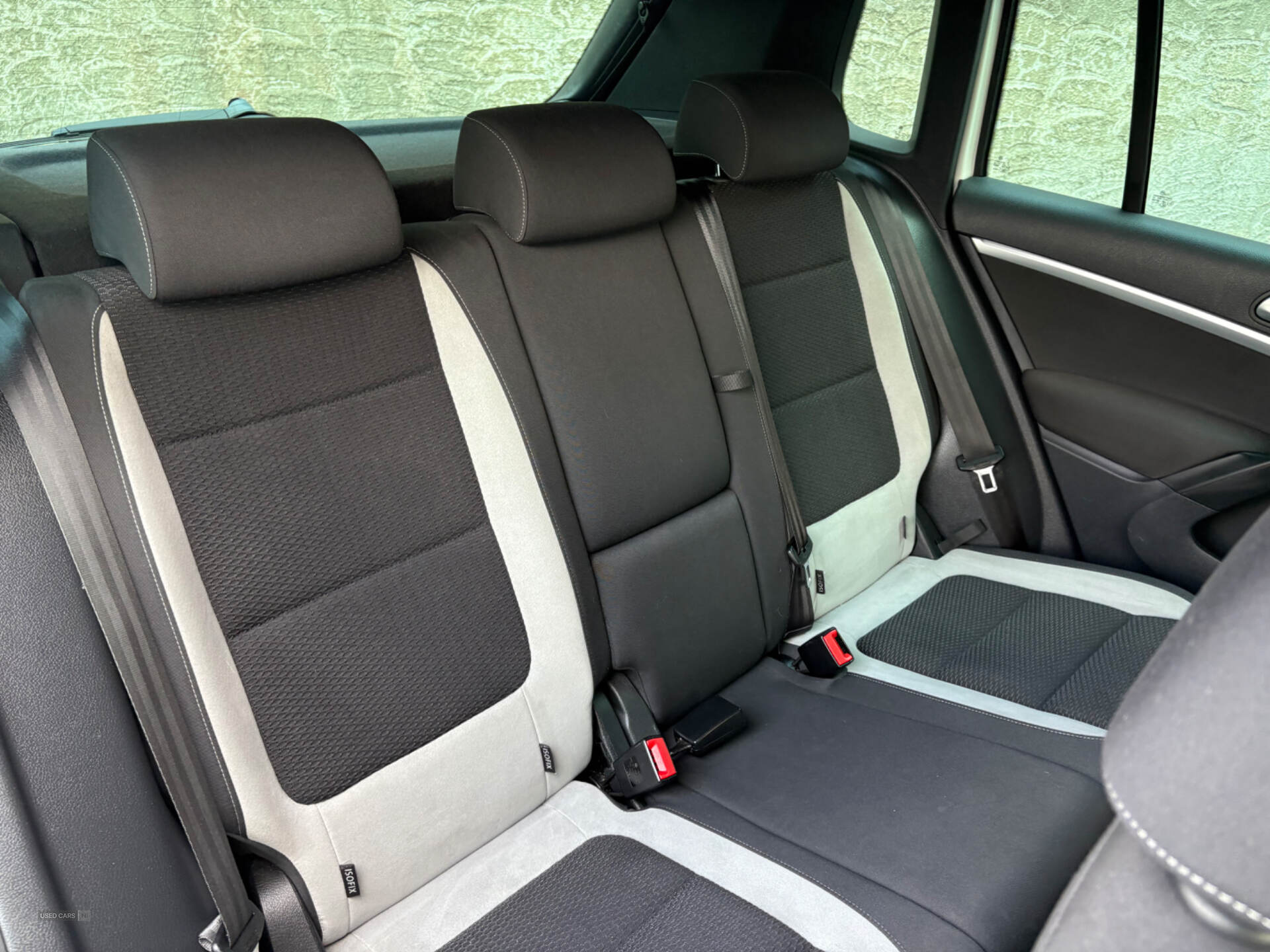Apr 2013 Volkswagen Tiguan 2.0 TDi BlueMotion Tech R-Line 5dr