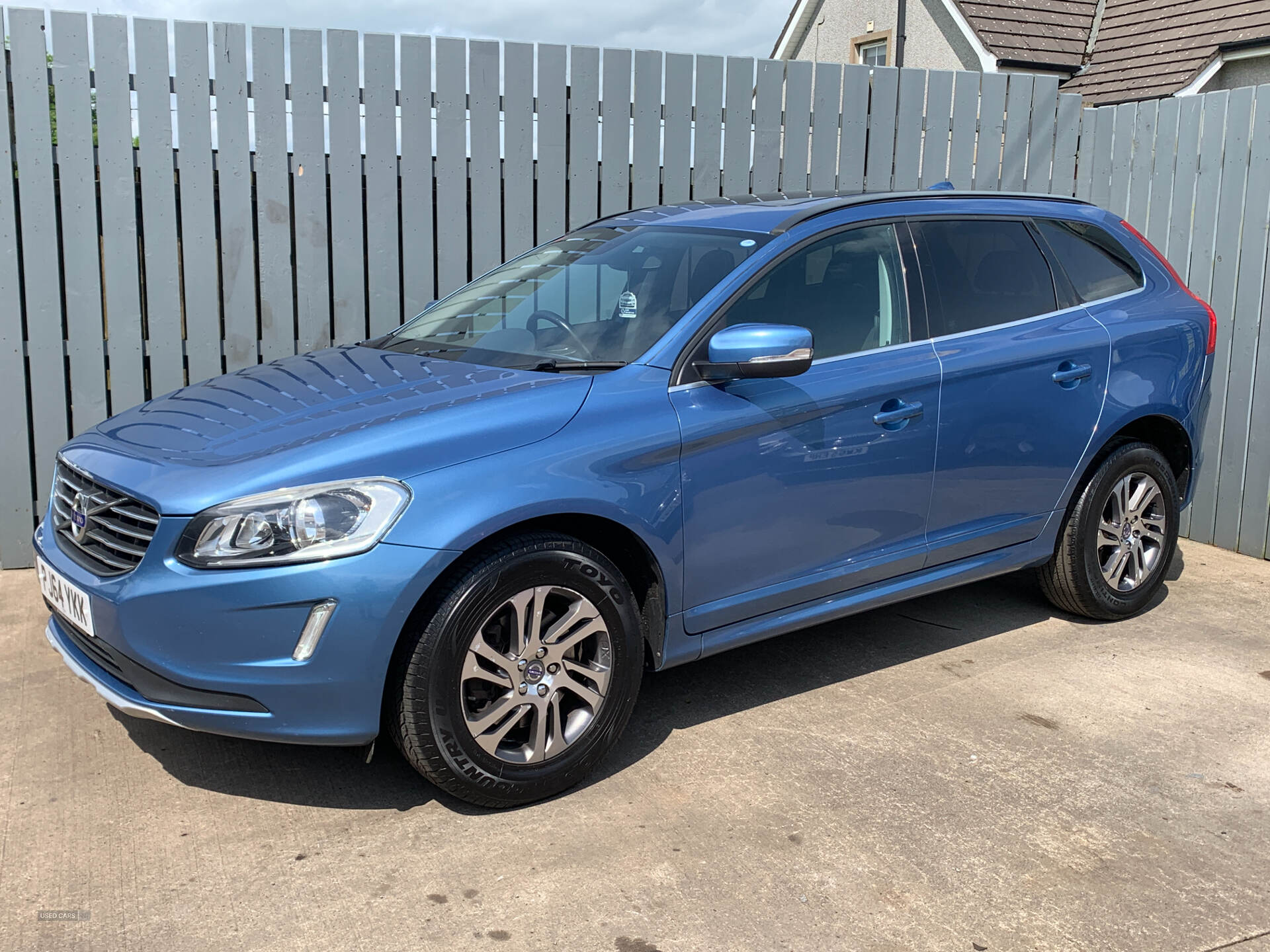 Jan 2015 Volvo XC60 D4 [181] SE Nav 5dr
