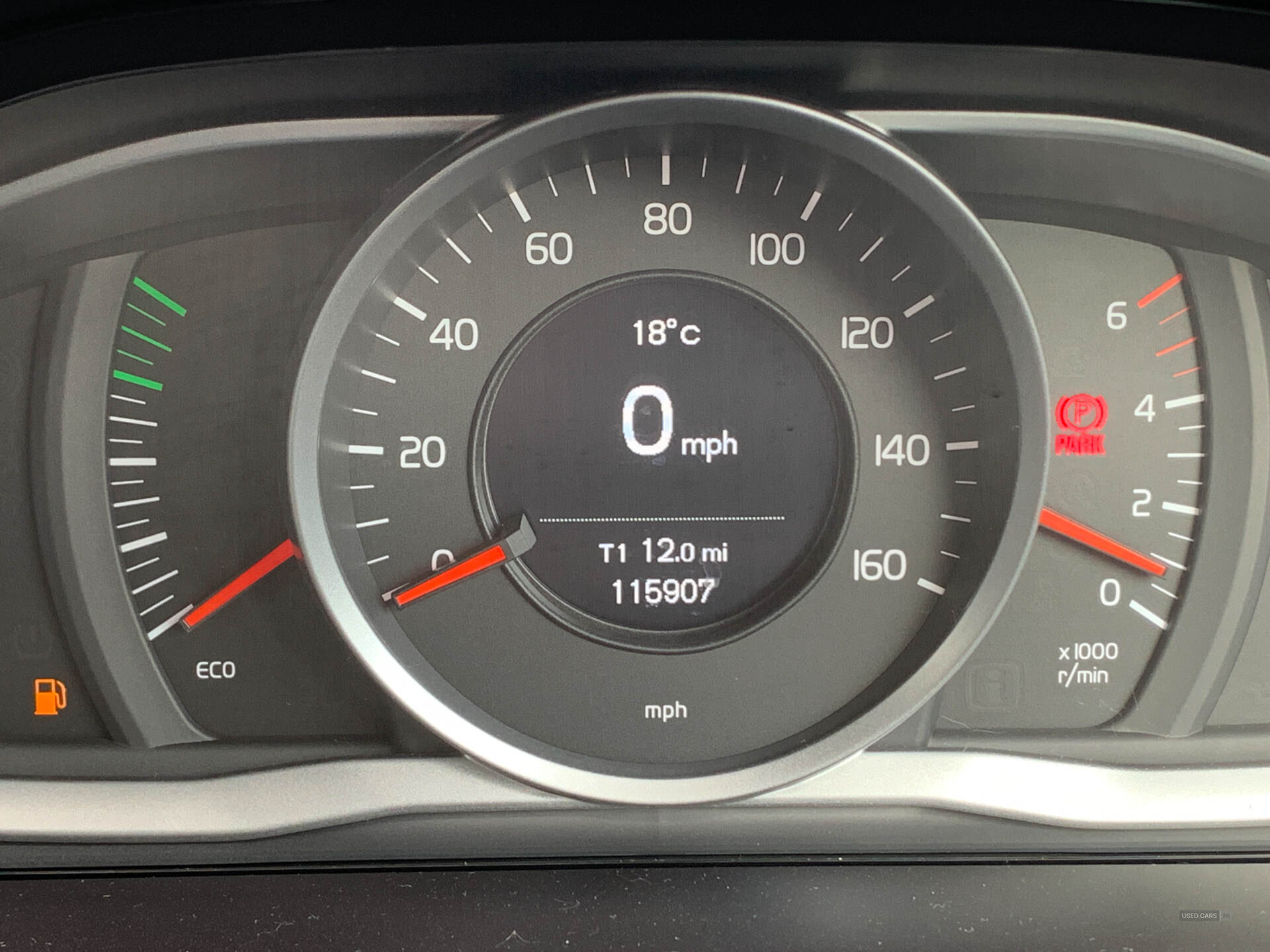 Jan 2015 Volvo XC60 D4 [181] SE Nav 5dr
