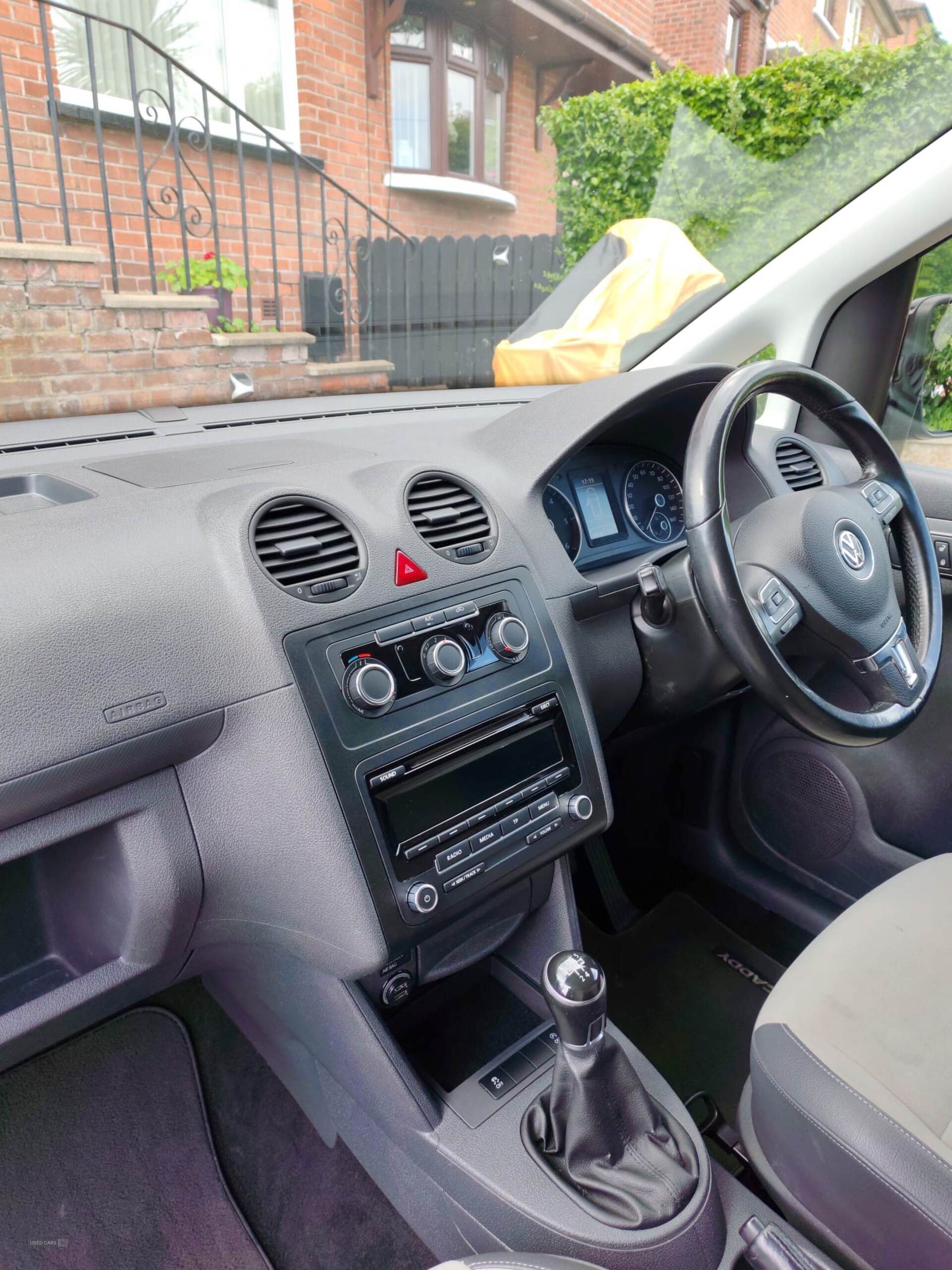 Jun 2015 Volkswagen Caddy 1.6 TDI BlueMotion Tech 102PS Black Edition Van