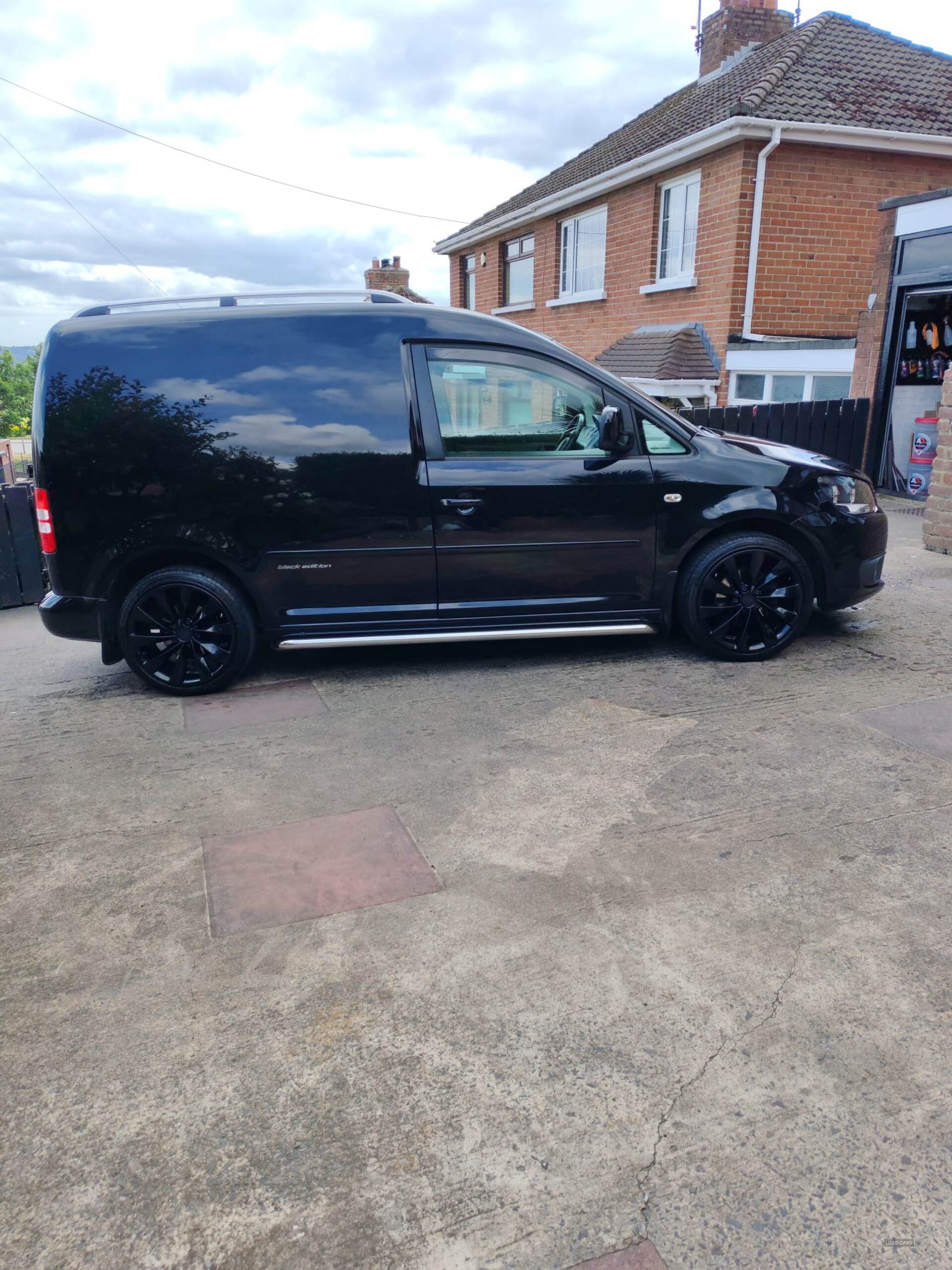 Jun 2015 Volkswagen Caddy 1.6 TDI BlueMotion Tech 102PS Black Edition Van