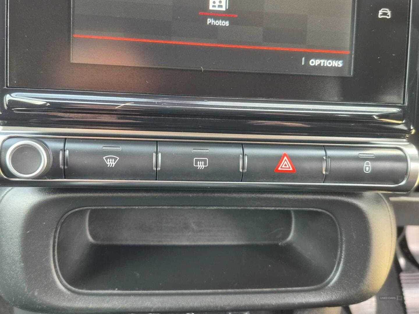 May 2018 Citroen C3 1.2 PureTech 82 Flair 5dr