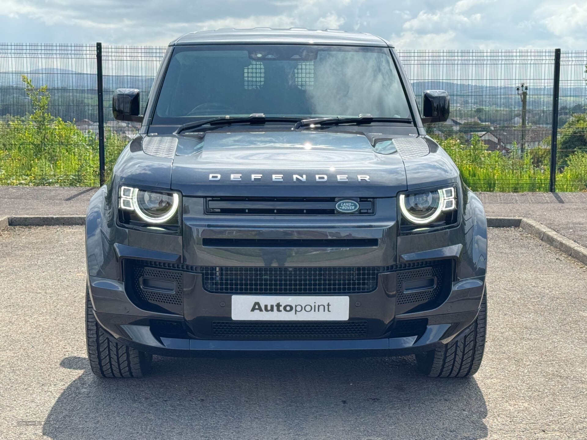 Jan 2025 Land Rover Defender 