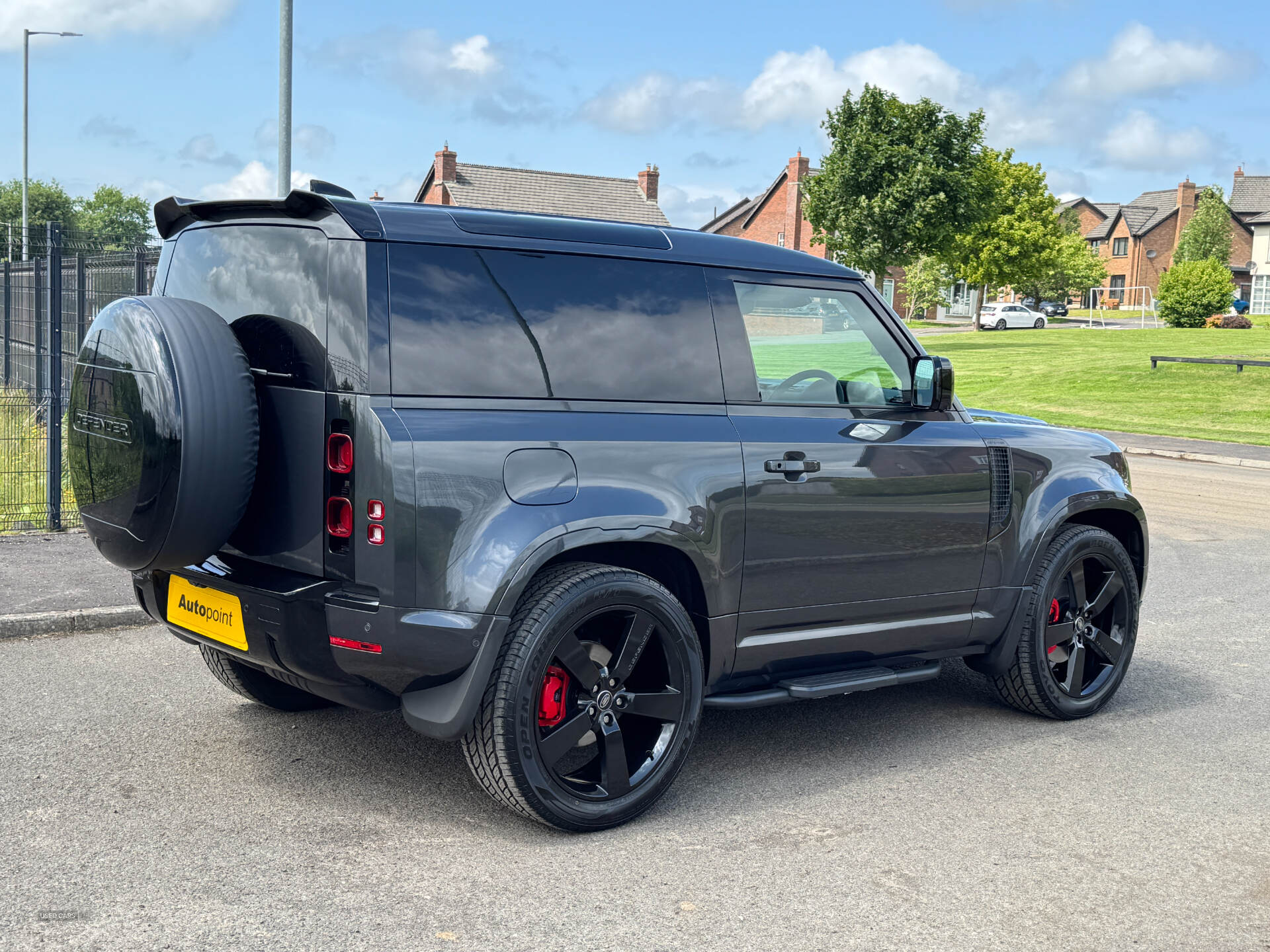 Jan 2025 Land Rover Defender 