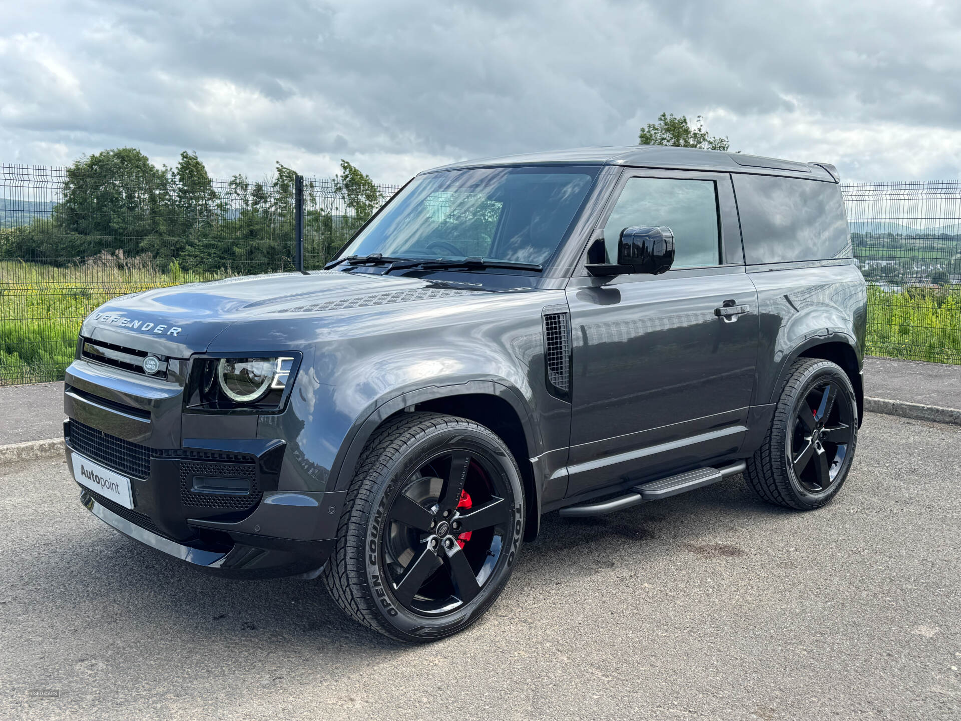 Jan 2025 Land Rover Defender 