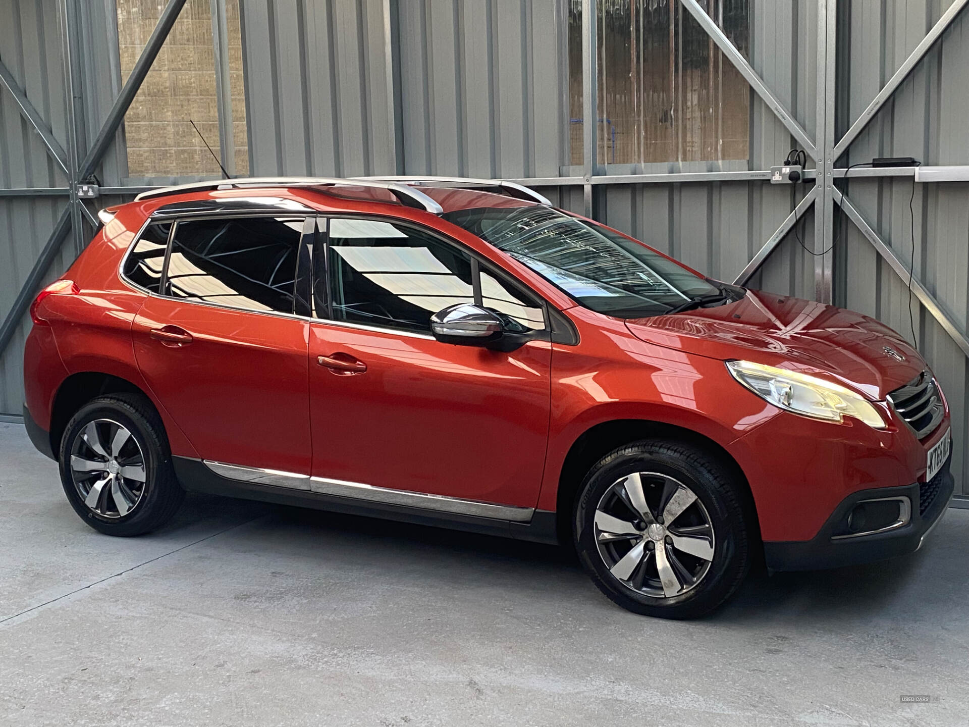 Feb 2016 Peugeot 2008 1.6 BlueHDi 100 Allure 5dr [Non Start Stop]