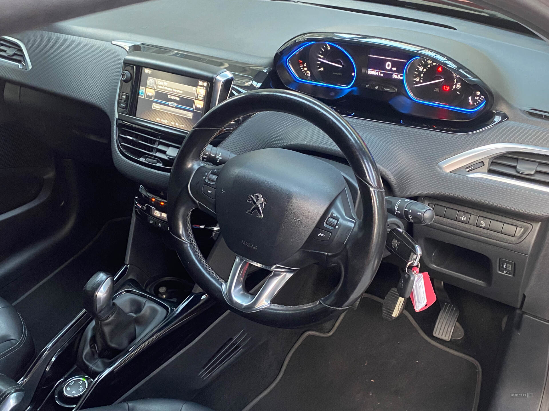 Feb 2016 Peugeot 2008 1.6 BlueHDi 100 Allure 5dr [Non Start Stop]
