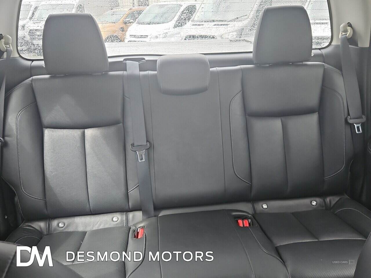 Sep 2019 Nissan Navara Double Cab Pick Up Tekna 2.3dCi 190 TT 4WD Auto