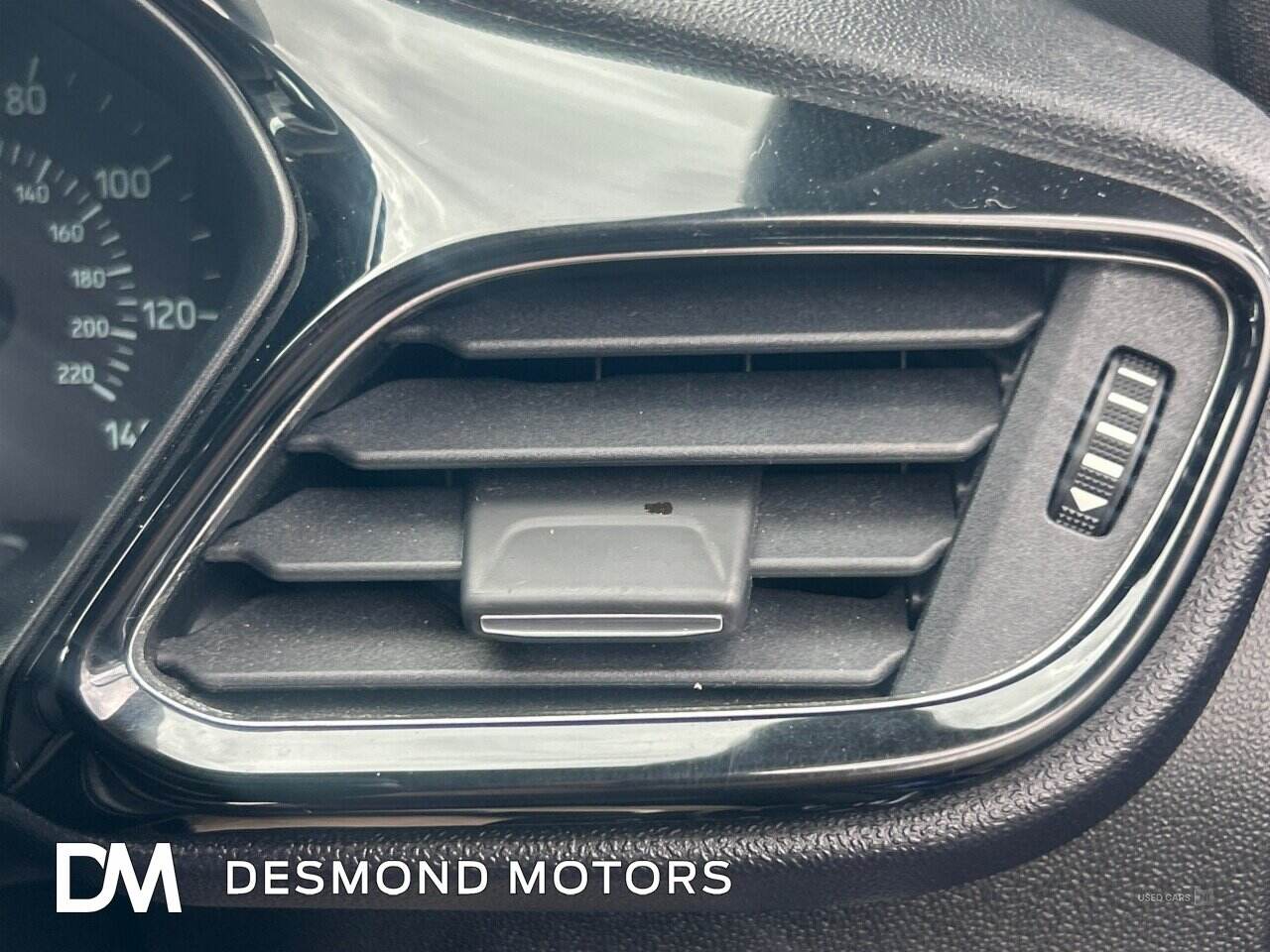 Sep 2017 Ford Fiesta 1.0 EcoBoost Zetec 3dr