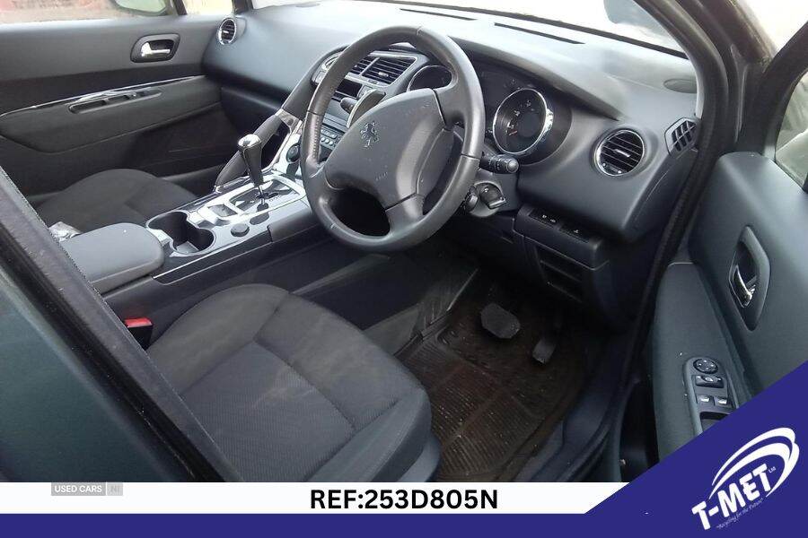 Feb 2012 Peugeot 3008 1.6 e-HDi 112 Access 5dr EGC