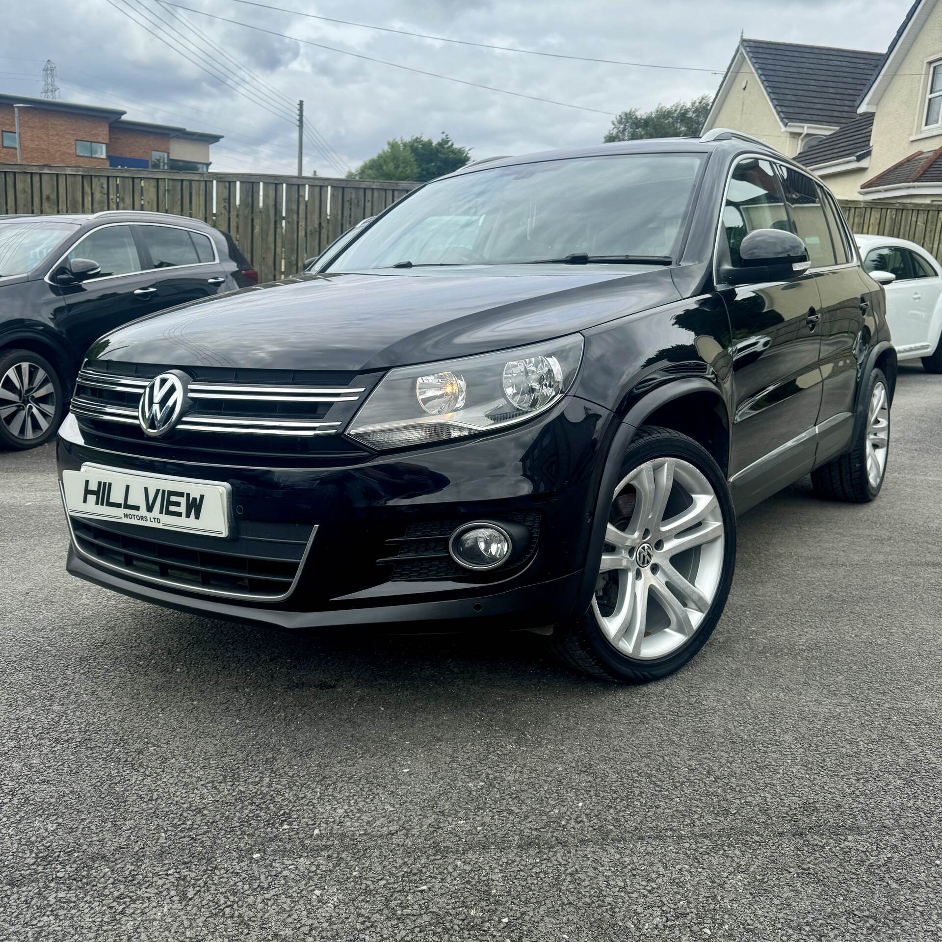 Volkswagen Tiguan DIESEL ESTATE in Down
