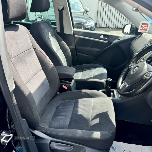 Volkswagen Tiguan DIESEL ESTATE in Down