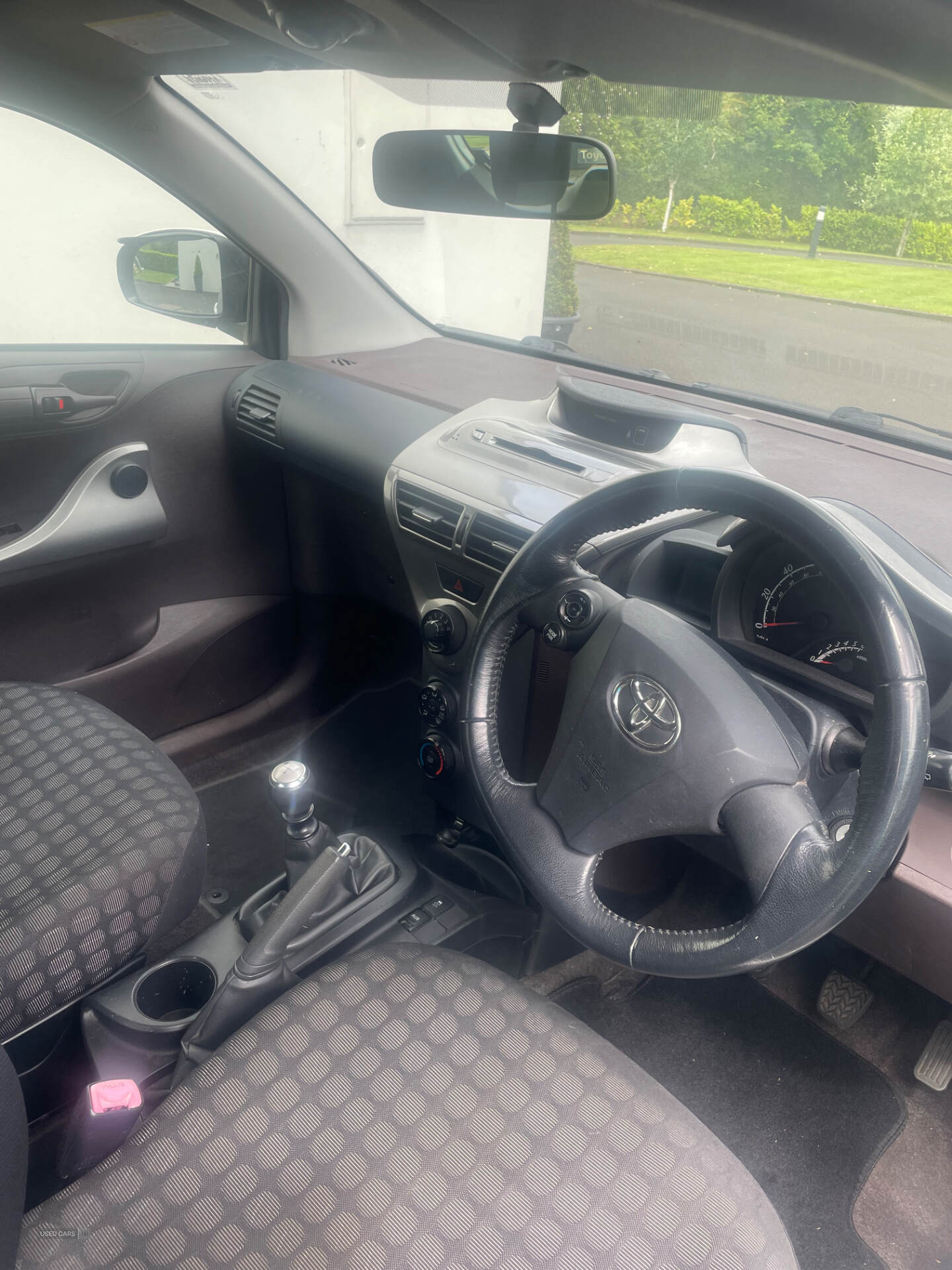 Feb 2010 Toyota iQ 1.0 VVT-i 3dr