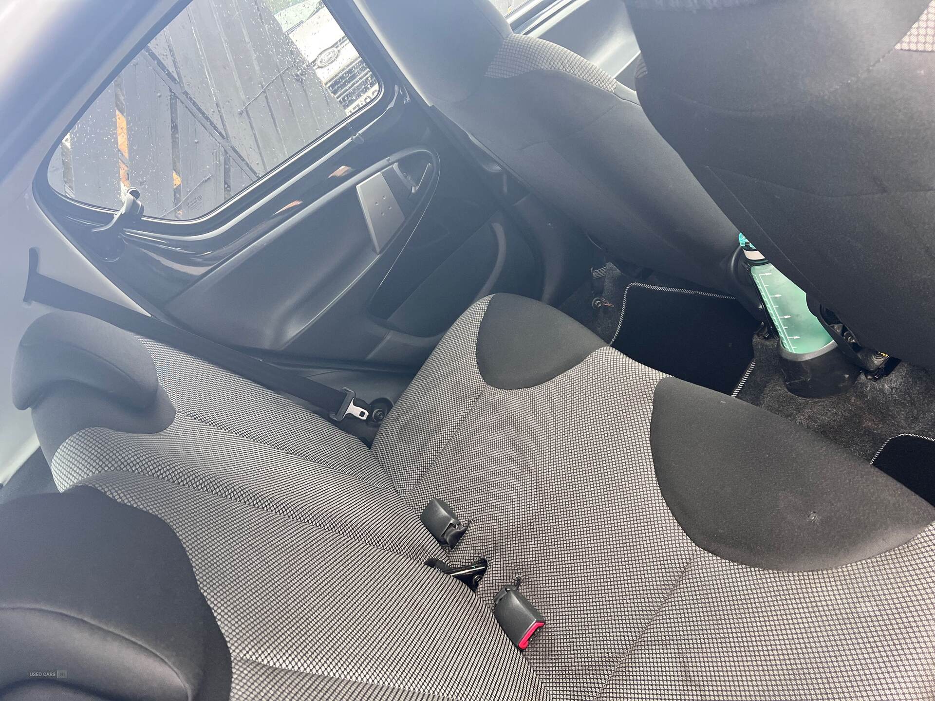 Mar 2013 Toyota Aygo 1.0 VVT-i Fire 5dr [AC]