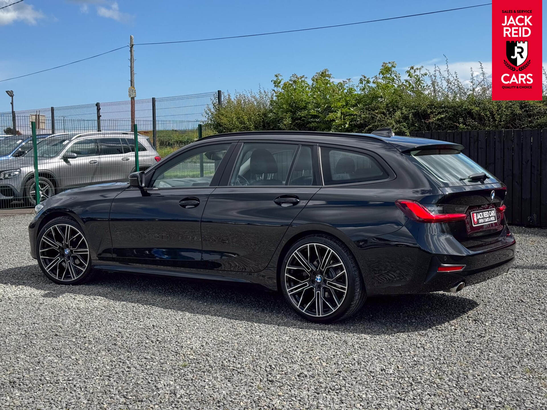 Jan 2021 BMW 3 Series 318d MHT SE 5dr Step Auto