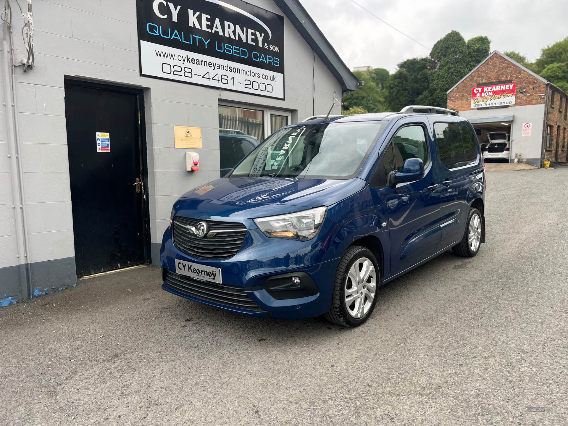 Sep 2020 Vauxhall Combo 1.5 Turbo D Energy 5dr [7 seat]