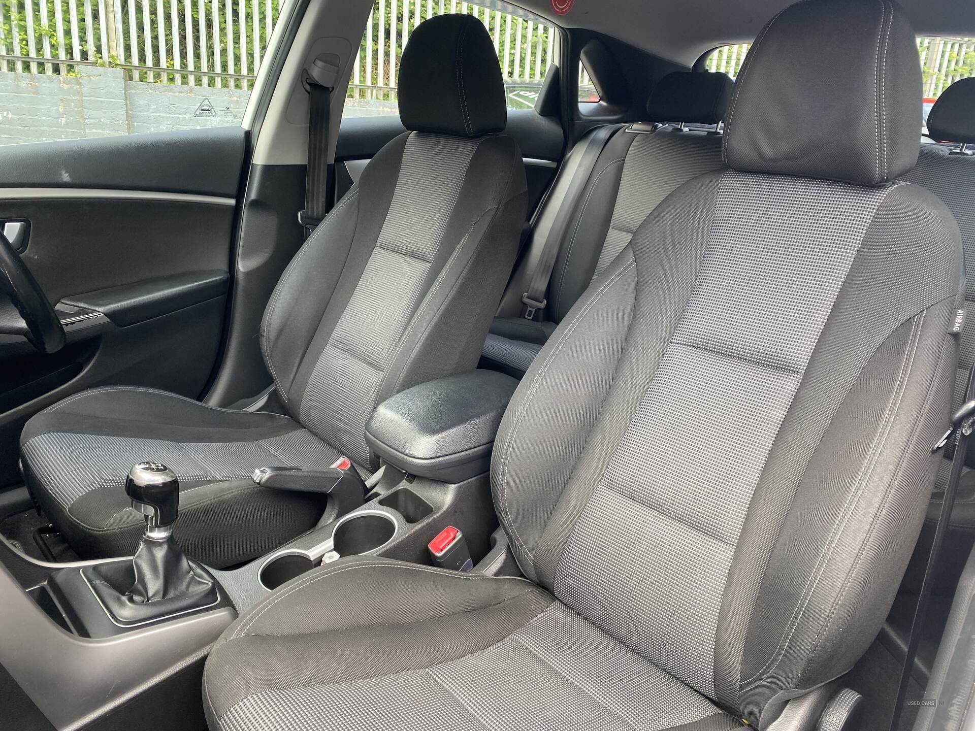 Jan 2015 Hyundai i30 1.6 CRDi Blue Drive Active 5dr