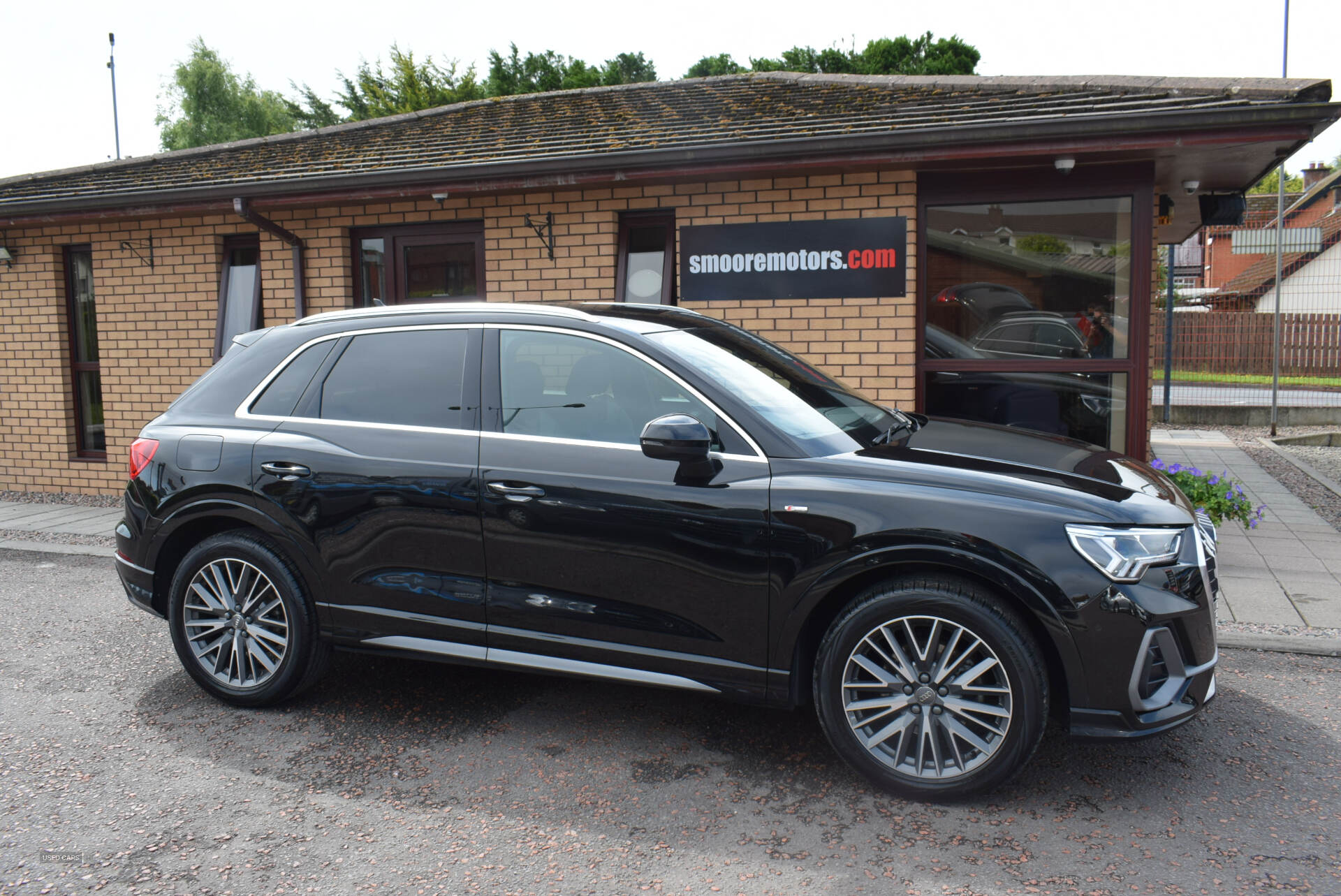 Audi Q3 ESTATE in Antrim