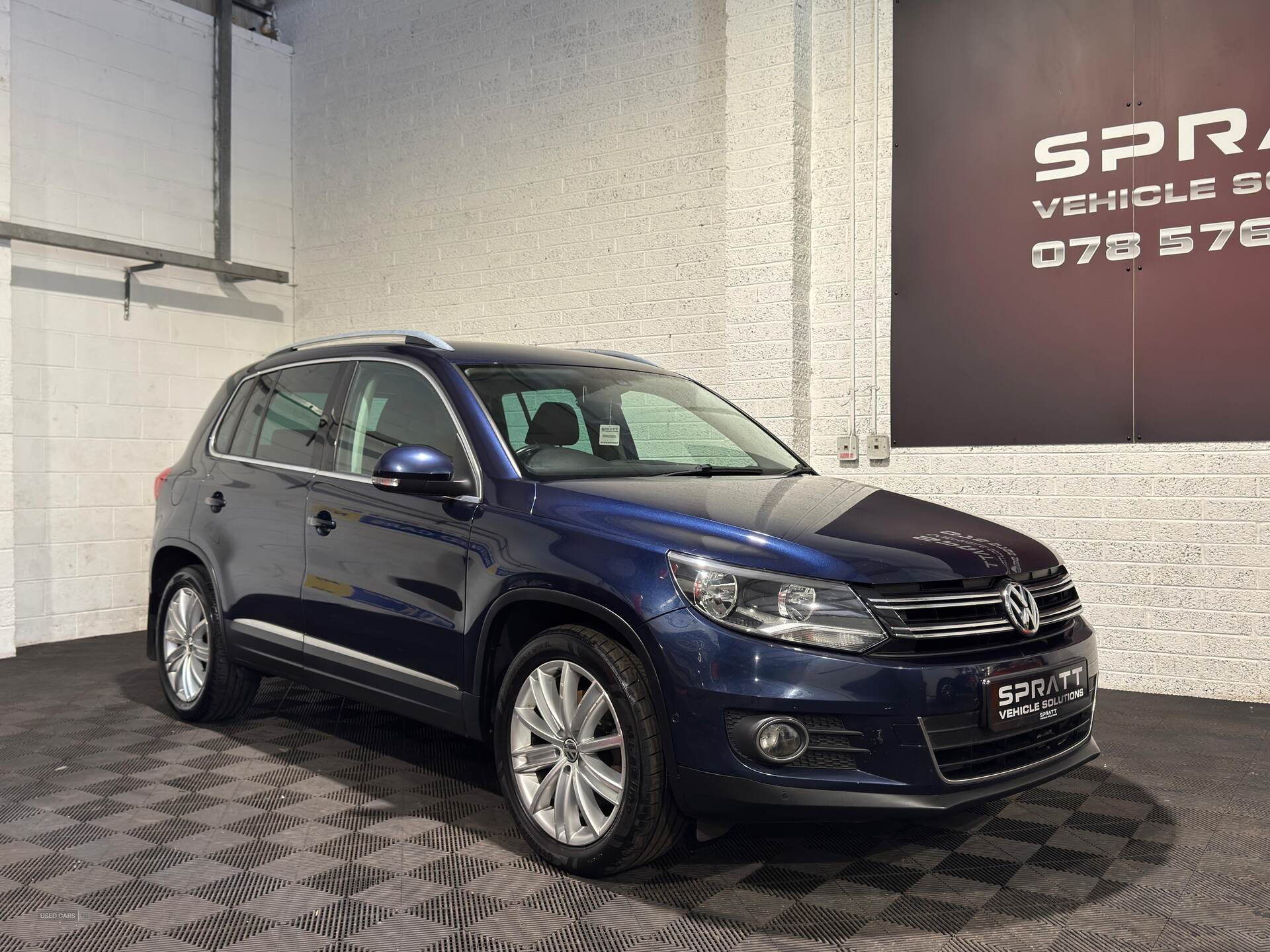 May 2016 Volkswagen Tiguan 2.0 TDi BlueMotion Tech Match Edition 150 5dr 2WD