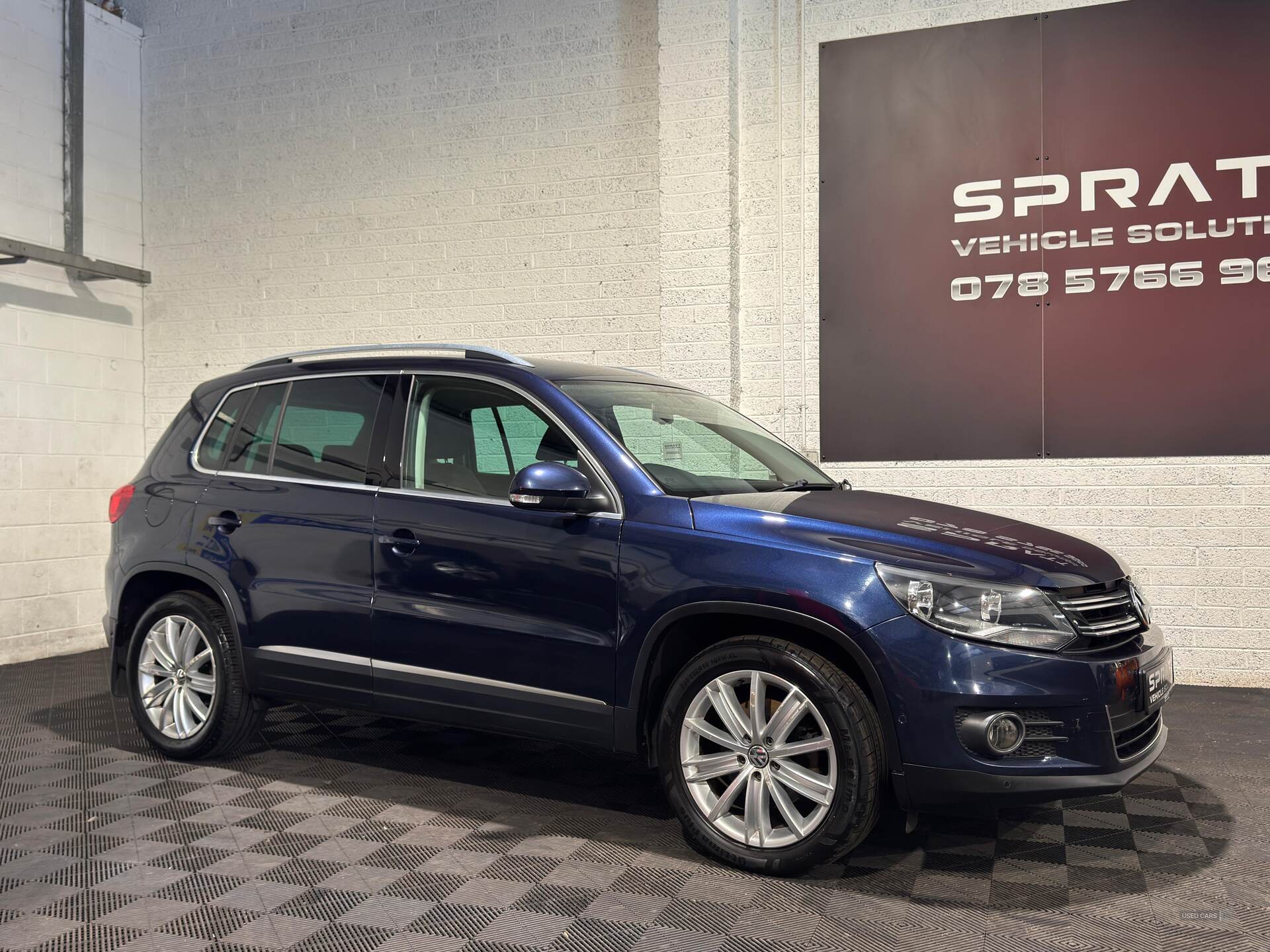 May 2016 Volkswagen Tiguan 2.0 TDi BlueMotion Tech Match Edition 150 5dr 2WD