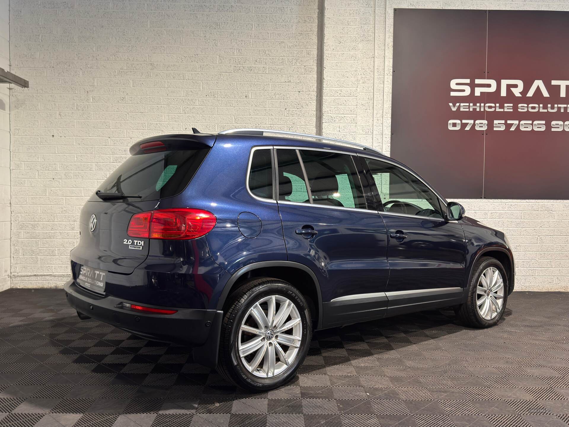 May 2016 Volkswagen Tiguan 2.0 TDi BlueMotion Tech Match Edition 150 5dr 2WD