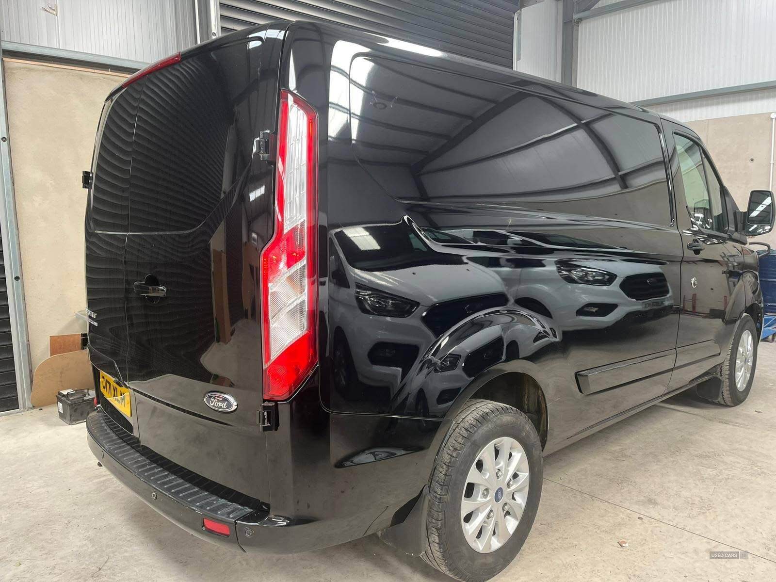 Nov 2021 Ford Transit Custom 2.0 EcoBlue 130ps Low Roof Limited Van