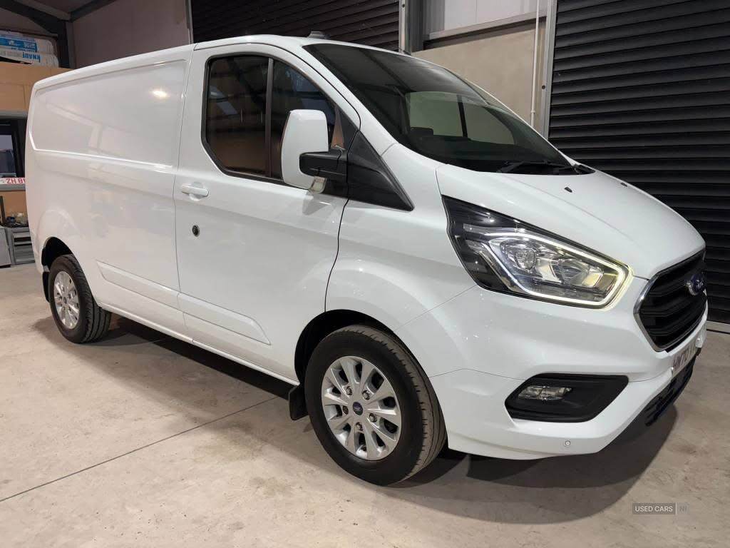 Dec 2020 Ford Transit Custom 2.0 EcoBlue 130ps Low Roof Limited Van