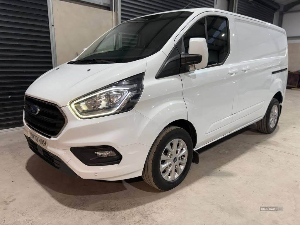Dec 2020 Ford Transit Custom 2.0 EcoBlue 130ps Low Roof Limited Van