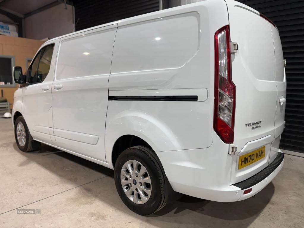 Dec 2020 Ford Transit Custom 2.0 EcoBlue 130ps Low Roof Limited Van