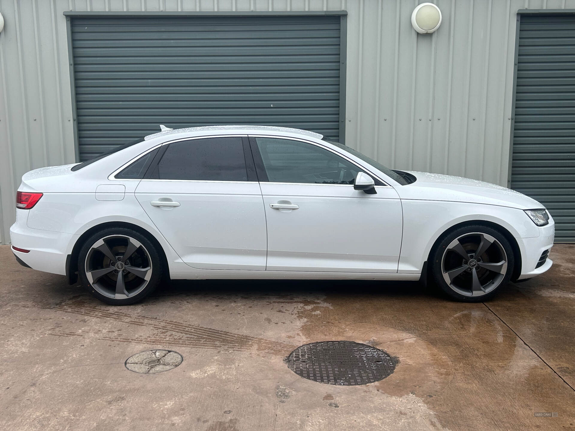 Audi A4 DIESEL SALOON in Tyrone