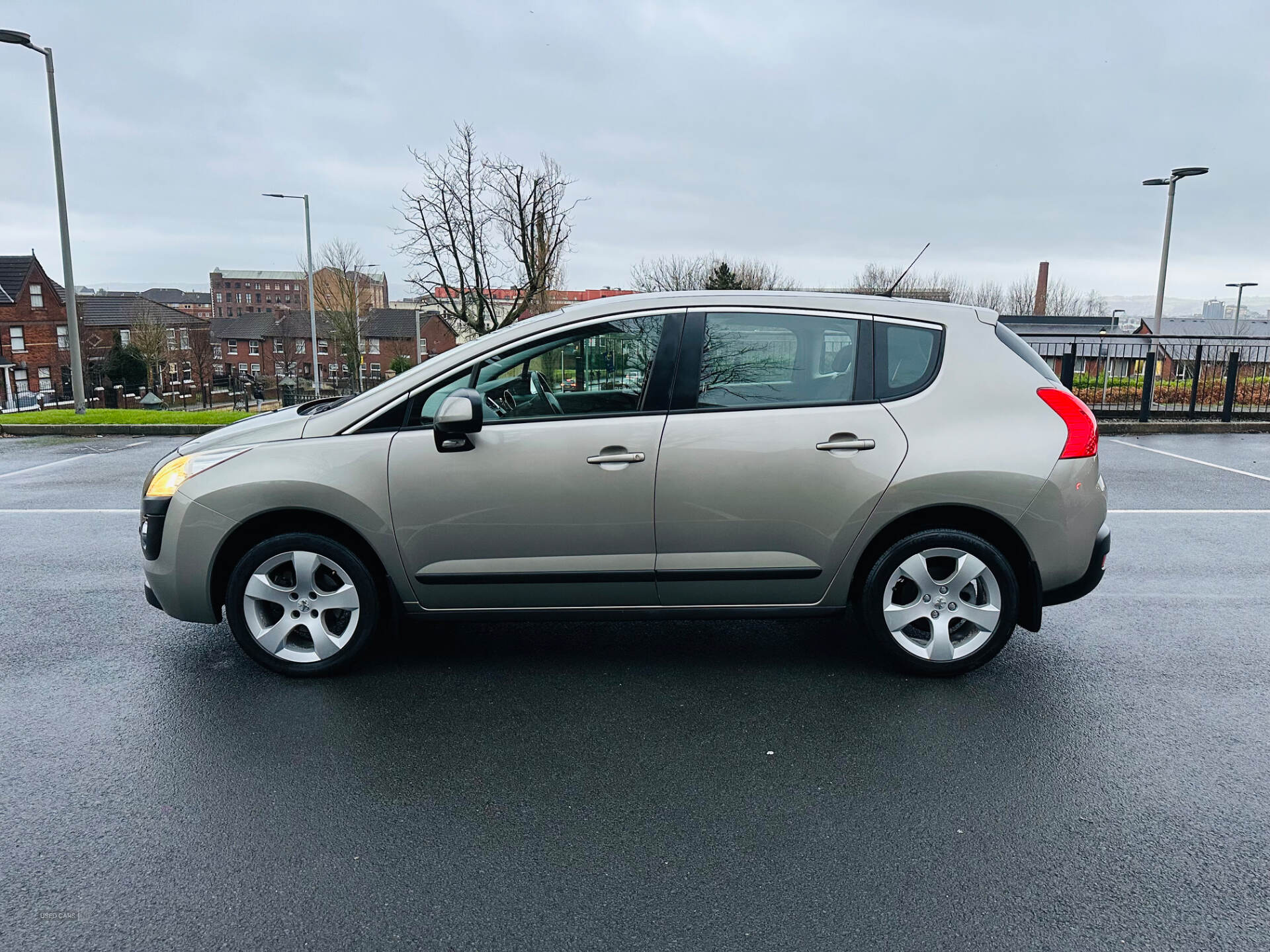May 2012 Peugeot 3008 1.6 HDi 112 Active II 5dr