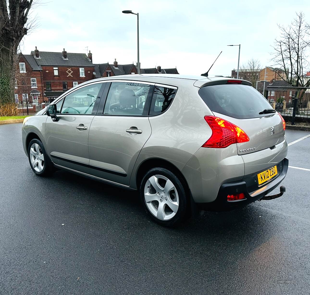 May 2012 Peugeot 3008 1.6 HDi 112 Active II 5dr