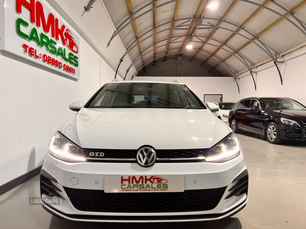 Volkswagen Golf DIESEL ESTATE in Antrim