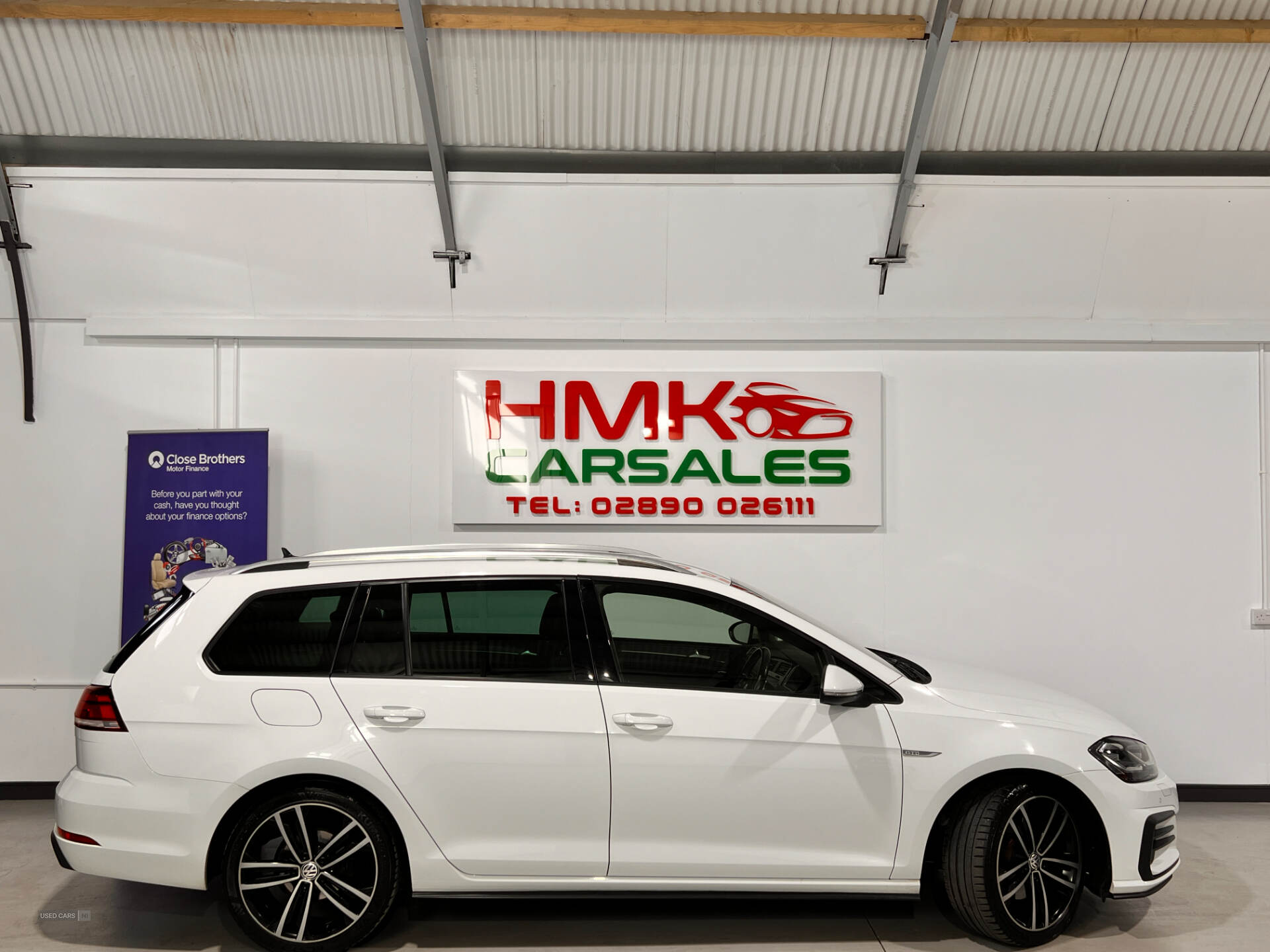 Volkswagen Golf DIESEL ESTATE in Antrim