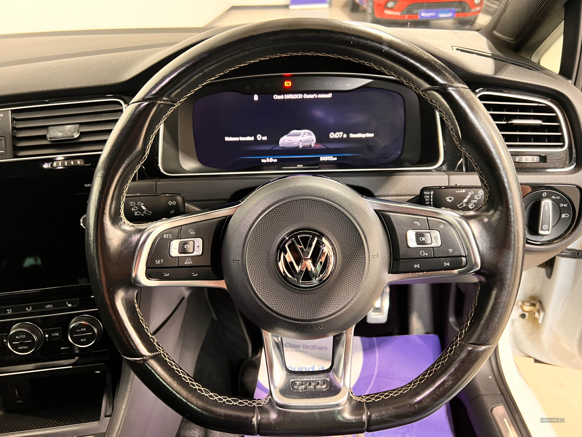 Volkswagen Golf DIESEL ESTATE in Antrim