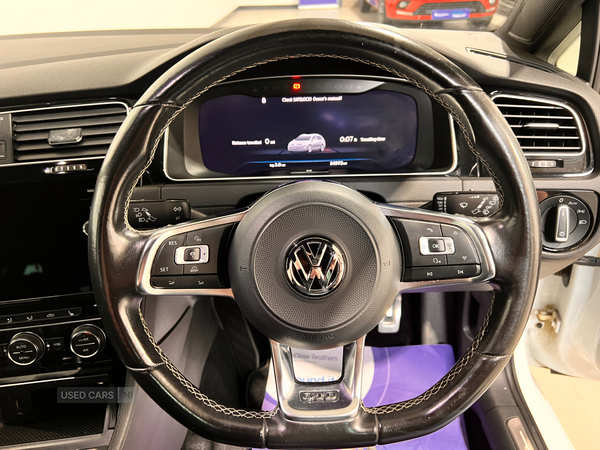 Volkswagen Golf DIESEL ESTATE in Antrim