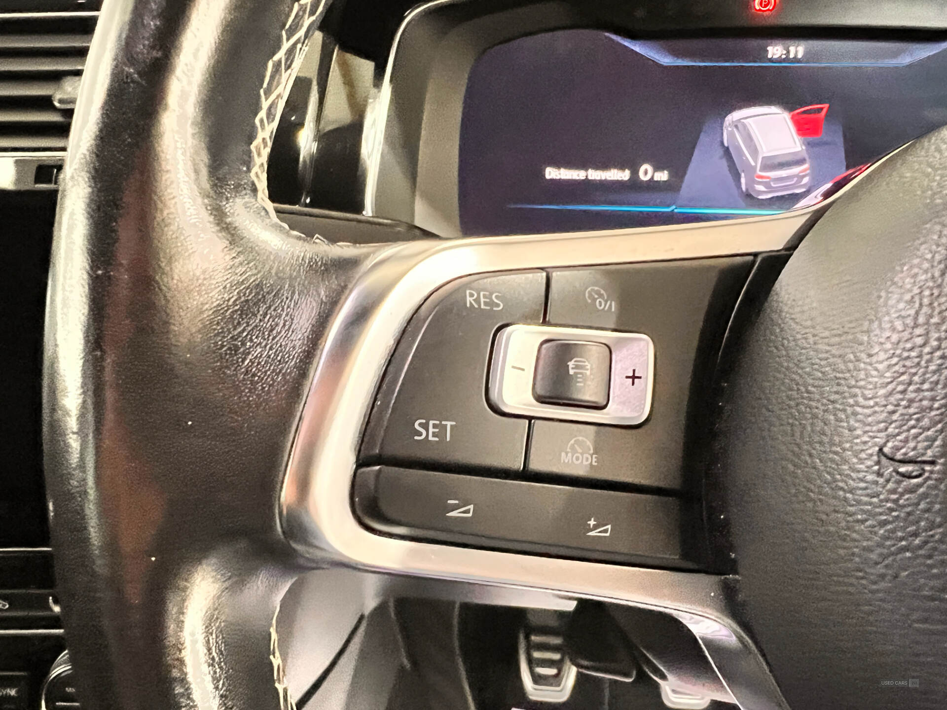 Volkswagen Golf DIESEL ESTATE in Antrim
