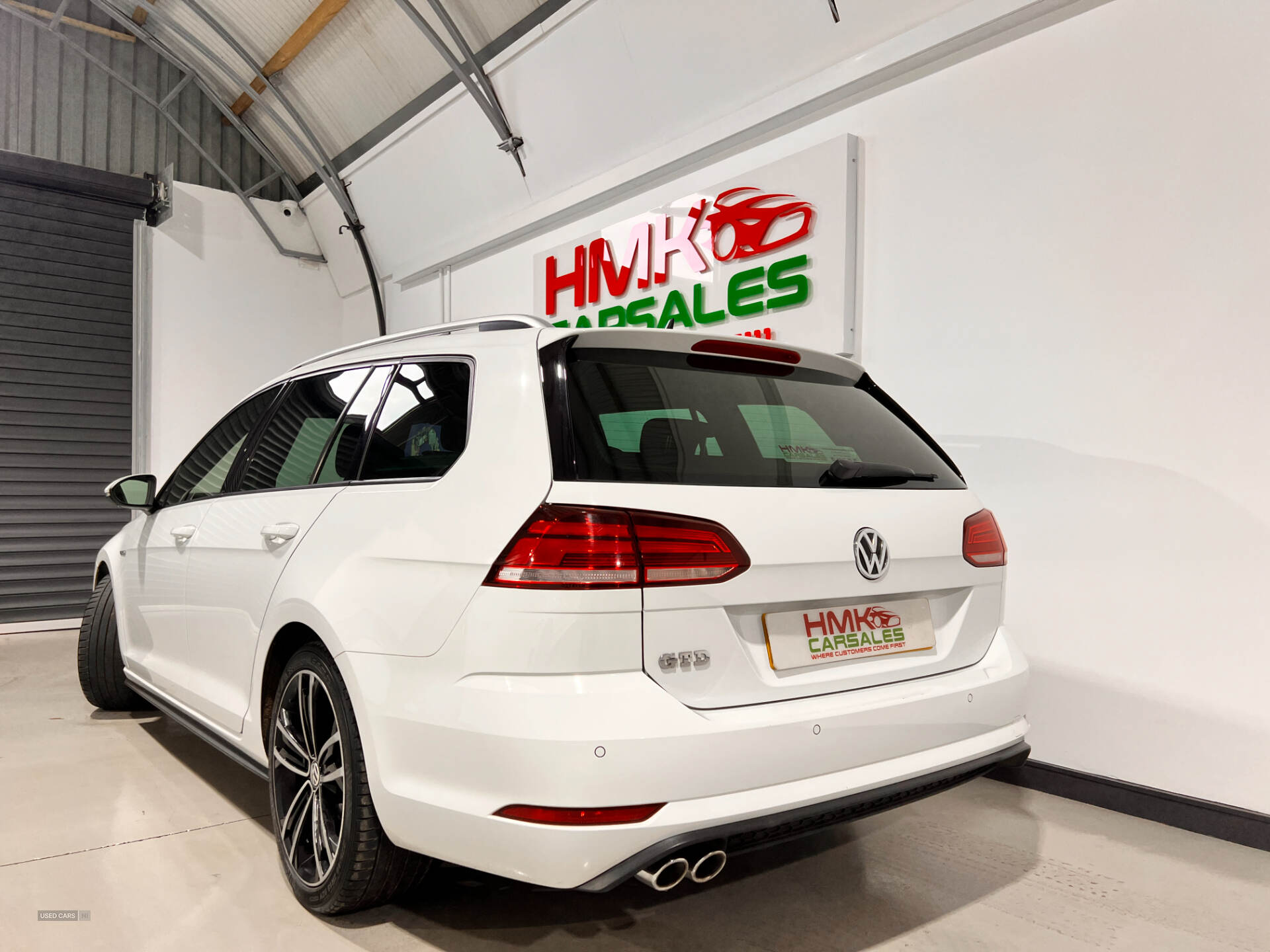 Volkswagen Golf DIESEL ESTATE in Antrim