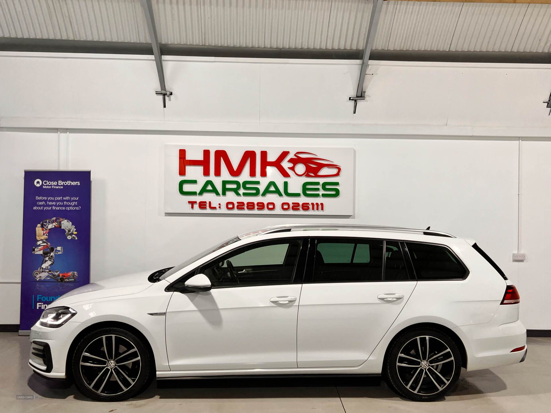 Volkswagen Golf DIESEL ESTATE in Antrim