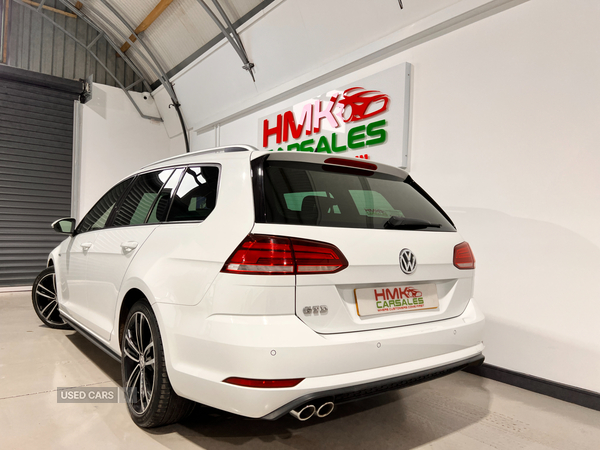 Volkswagen Golf DIESEL ESTATE in Antrim