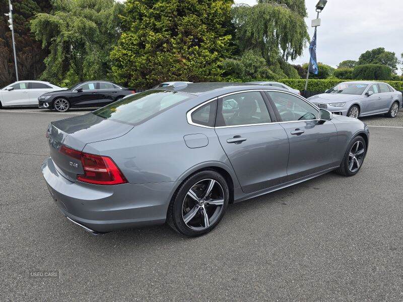 Jan 2019 Volvo S90 2.0 D4 R DESIGN 4dr Geartronic