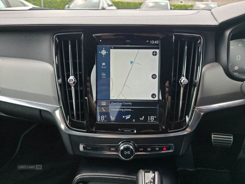 Jan 2019 Volvo S90 2.0 D4 R DESIGN 4dr Geartronic