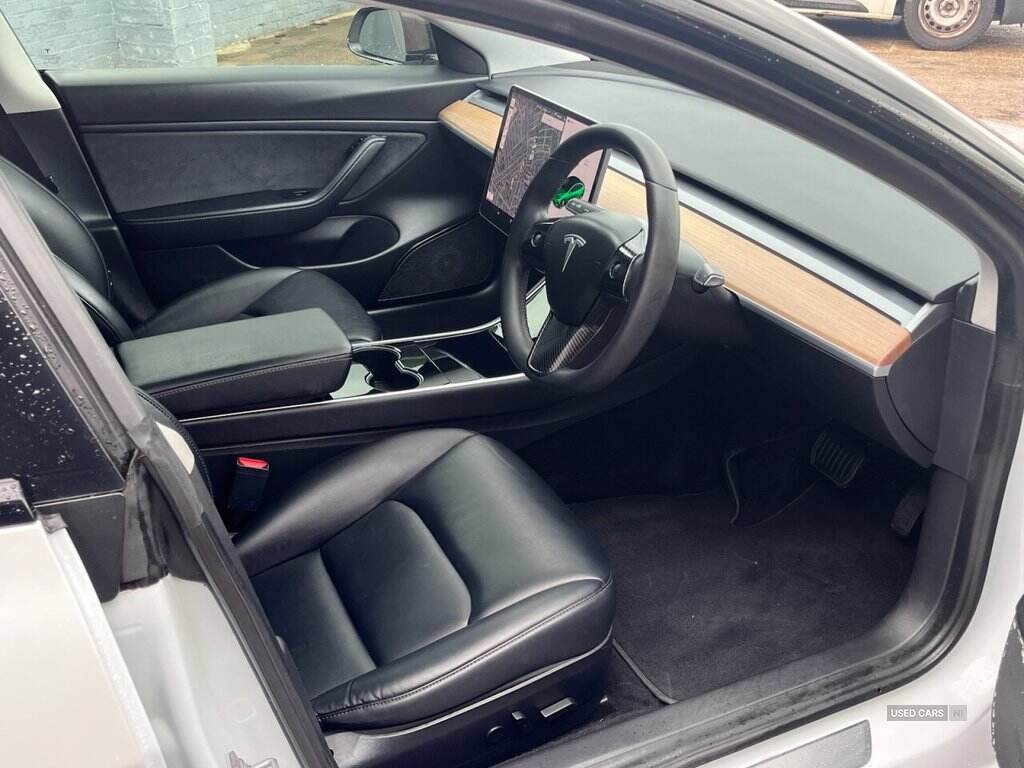 May 2020 TESLA Model 3 Long Range AWD 4dr Auto