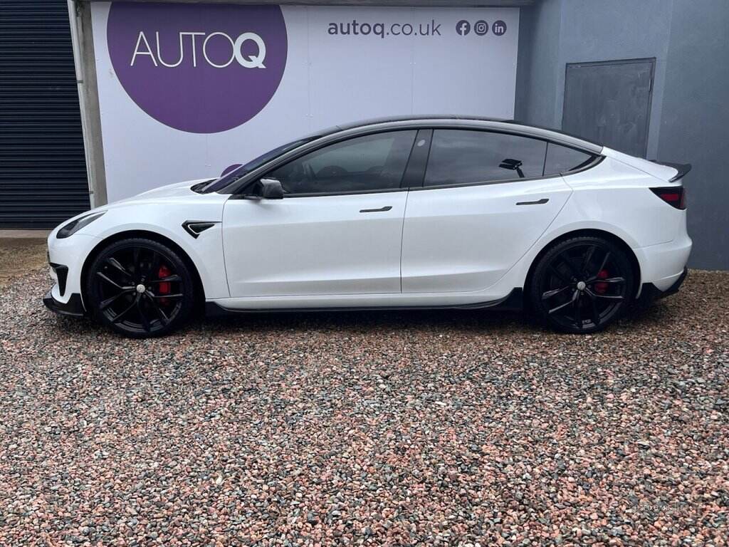 May 2020 TESLA Model 3 Long Range AWD 4dr Auto