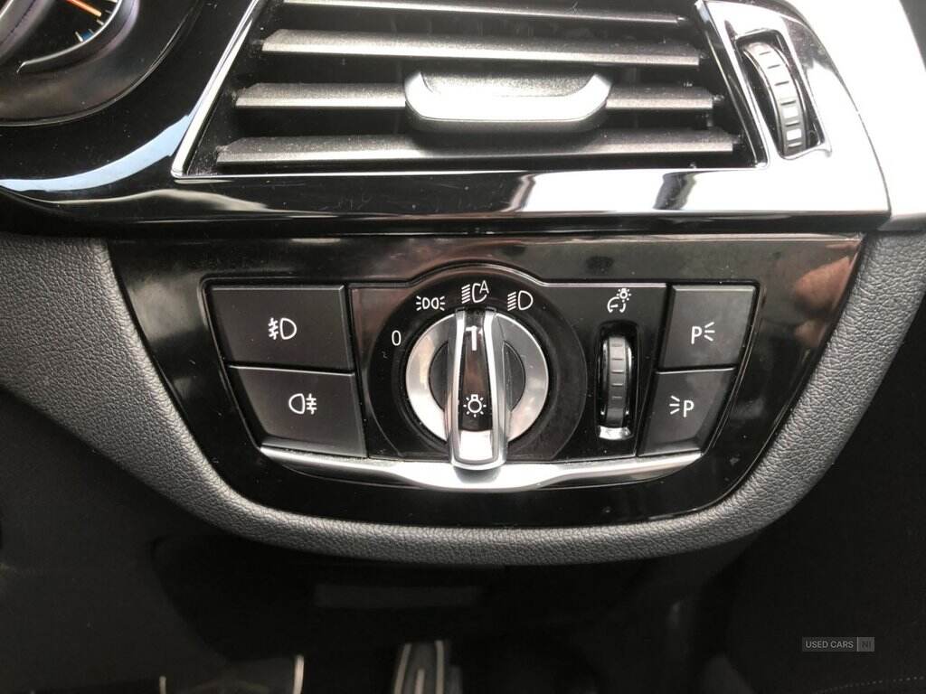 Jun 2018 BMW 5 Series 520d M Sport 4dr Auto
