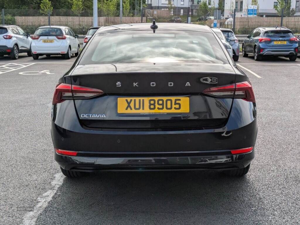 Nov 2020 Skoda Octavia 1.0 TSI SE Technology 5dr