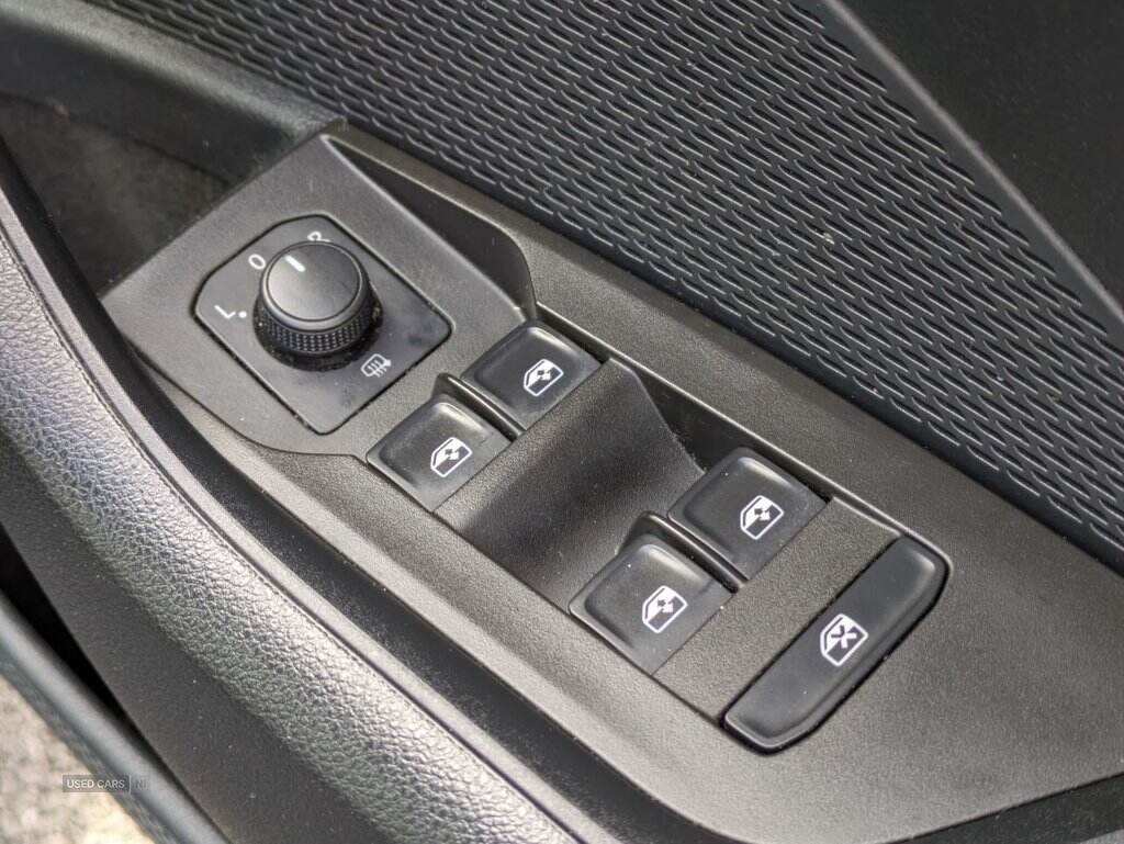 Nov 2020 Skoda Octavia 1.0 TSI SE Technology 5dr