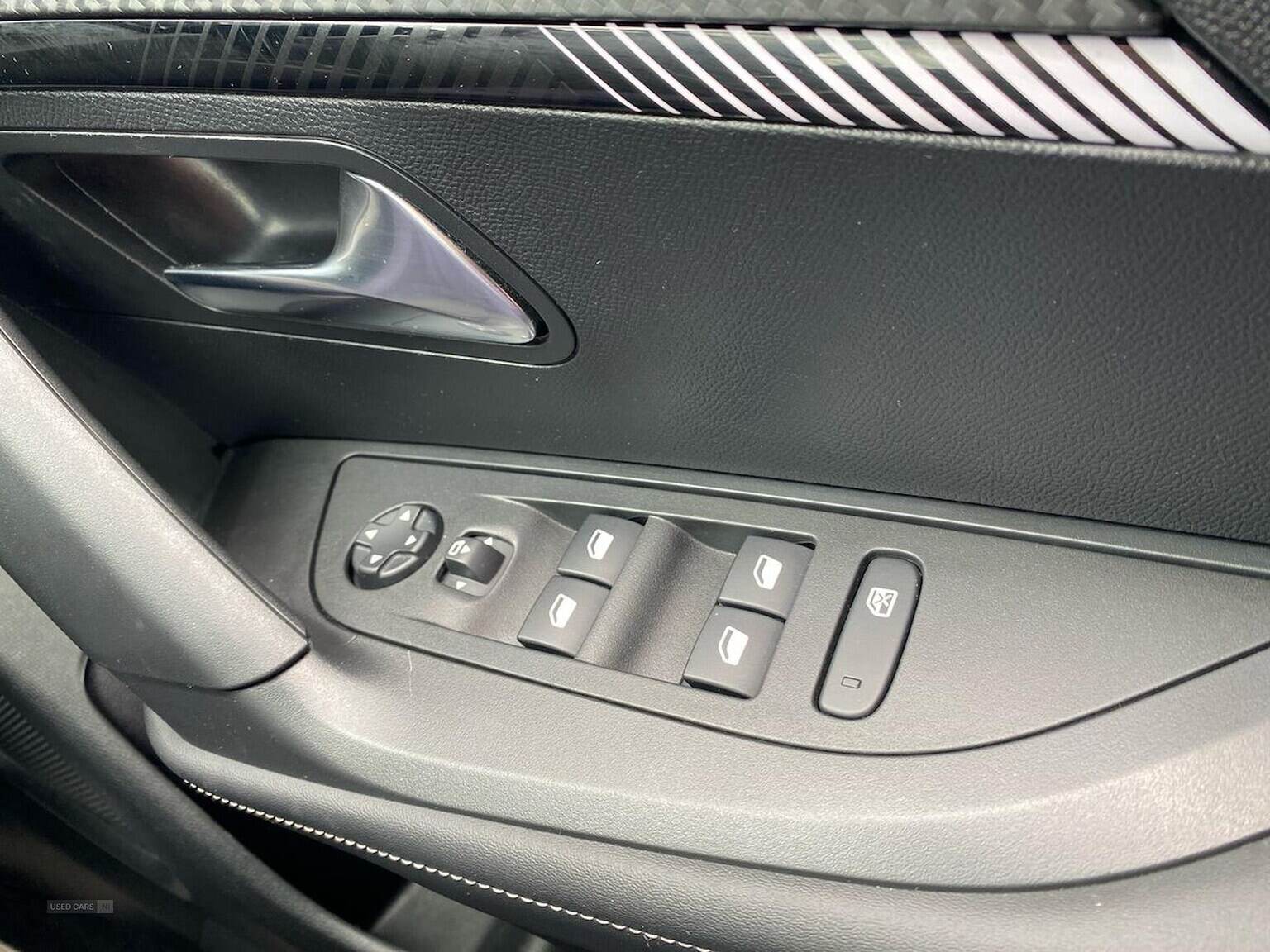 Nov 2023 Peugeot 2008 115Kw Allure 54Kwh 5Dr Auto