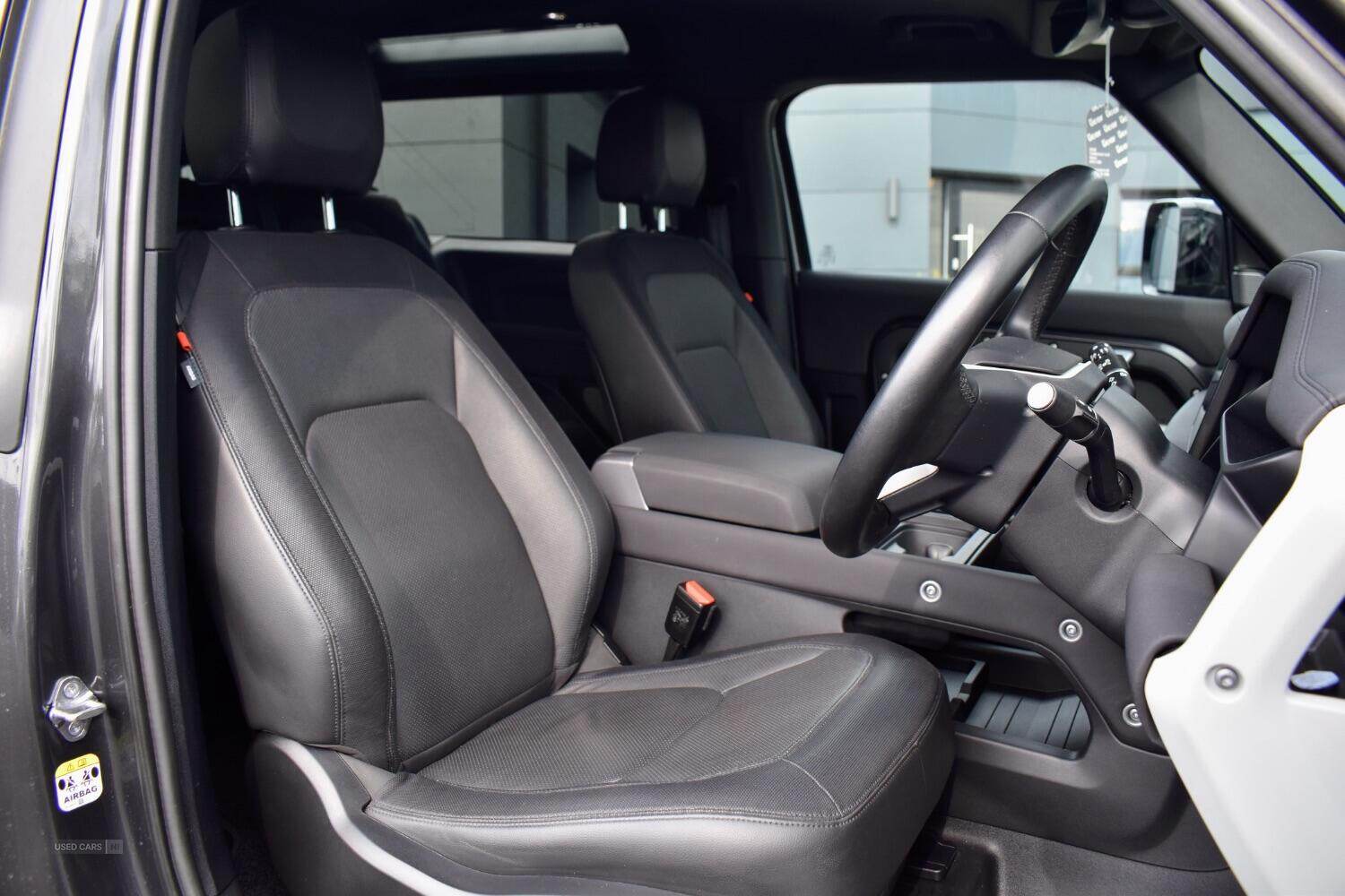  2022 Land Rover Defender 90 3.0 D250 MHEV X-Dynamic SE