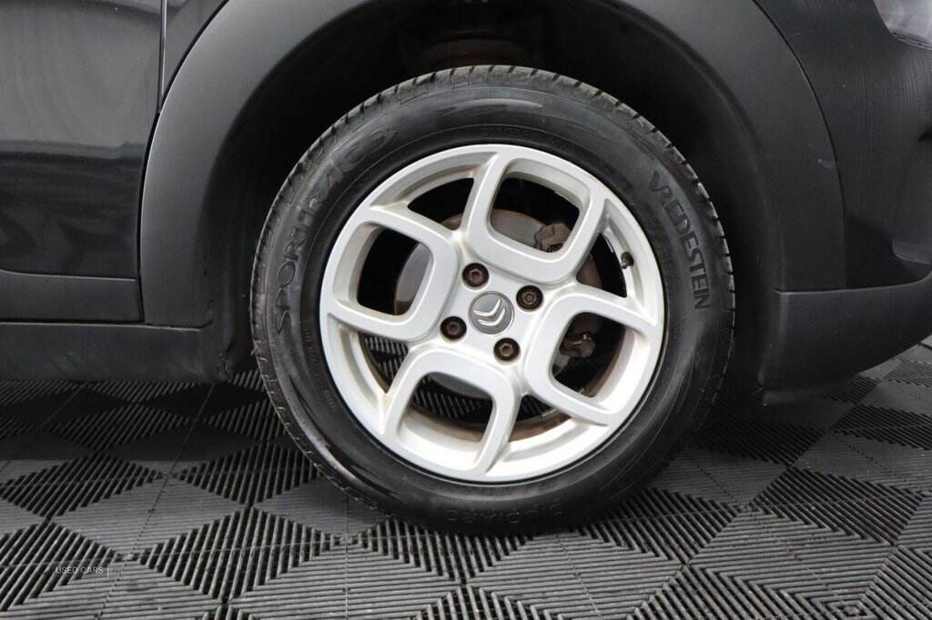 Oct 2018 Citroen C4 Cactus 1.5 BlueHDi Feel 5dr